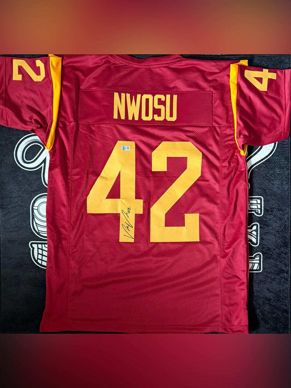 Uchenna Nwosu Signed USC Trojans #42 Football Jersey Beckett Witness Auto